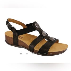 SAS Clover T-strap sandals in black, women’s 11